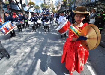 El desfile escolar por las fiestas julias cambia de ruta en el centro
