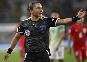 Edina Alves, primera árbitra en dirigir un partido en la historia de la Copa América