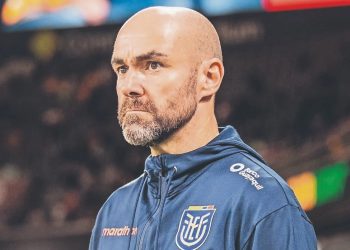 ‘Hemos de estar preparados’ para una Argentina con o sin Messi, dice DT de Ecuador