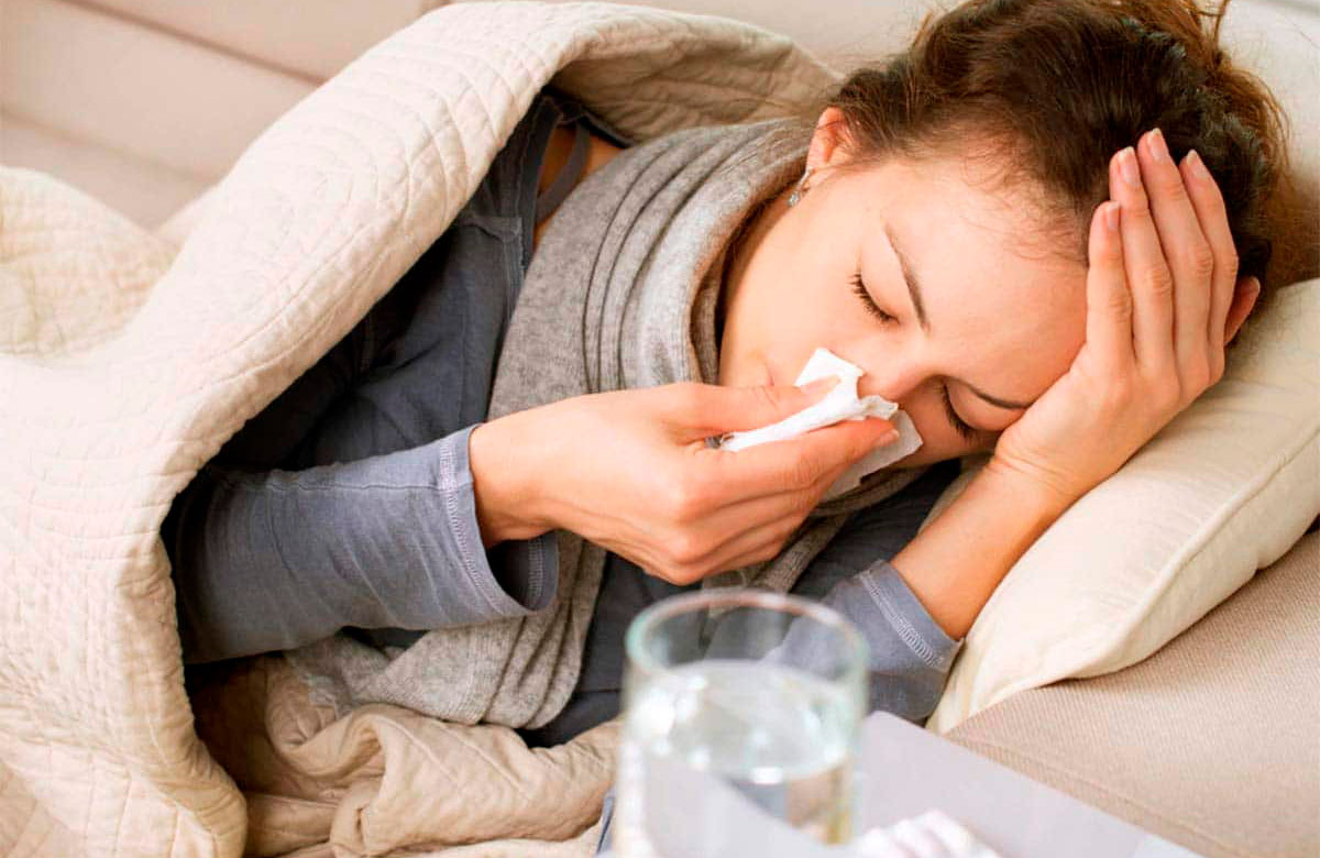 mujer_con_gripe