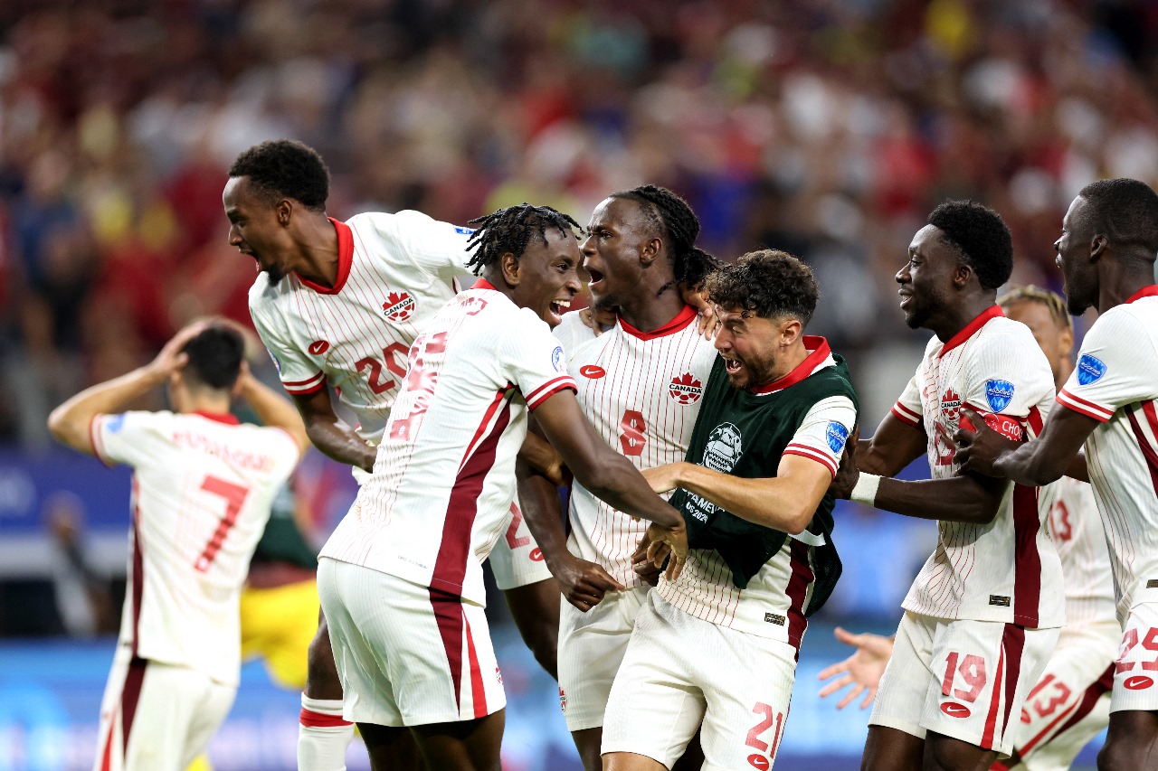 Los canadienses celebran su pase a semifinales