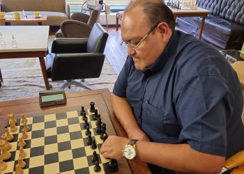 El Club Blitz de ajedrez organiza un curso de Maestría en el Medio Juego con Osvaldo Zambrana