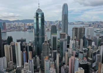 Hong Kong podría tirar a la basura dosis de vacuna anti COVID-19