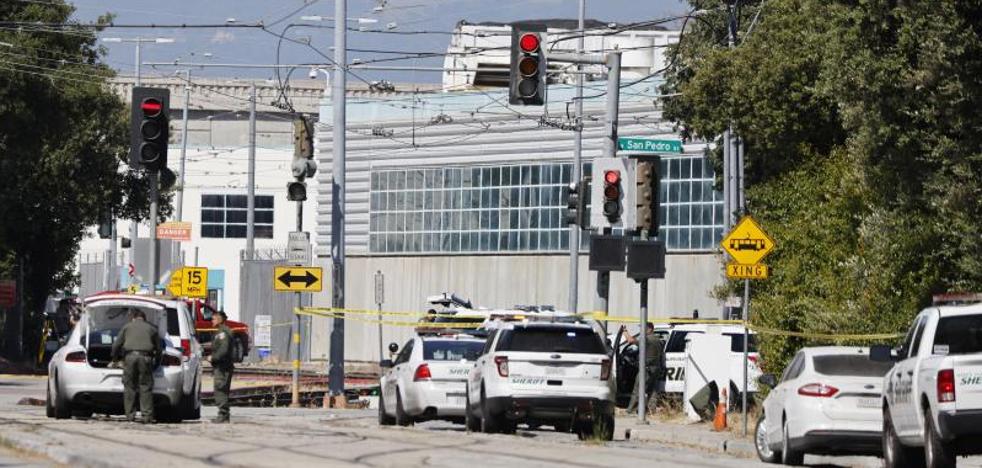 Al menos ocho muertos durante un tiroteo en las cocheras de una empresa ferroviaria en California