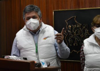 El Colegio Médico suspende el paro de este jueves y viernes