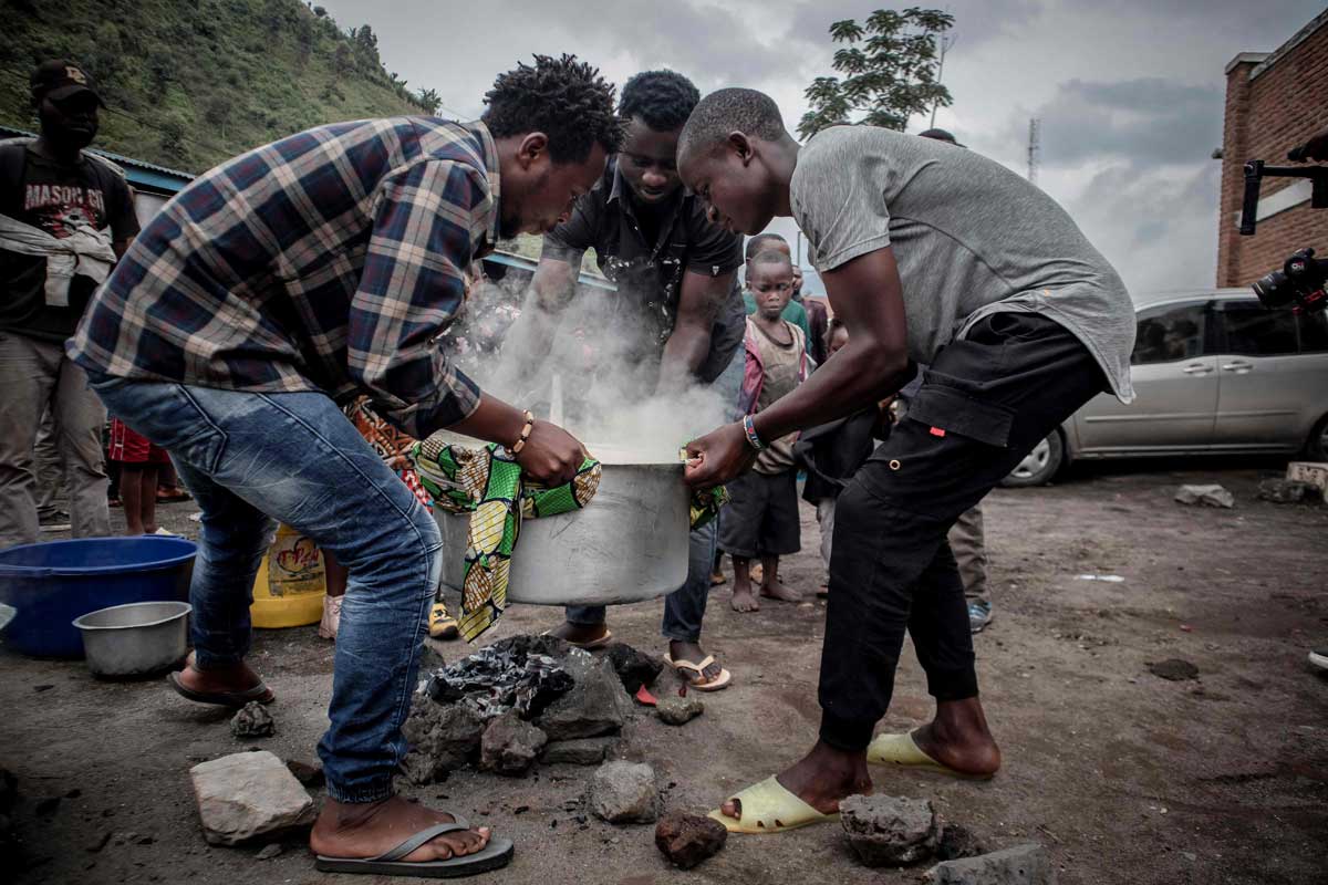 Unos 400.000 desplazados tras evacuación de ciudad congoleña de Goma por volcán
