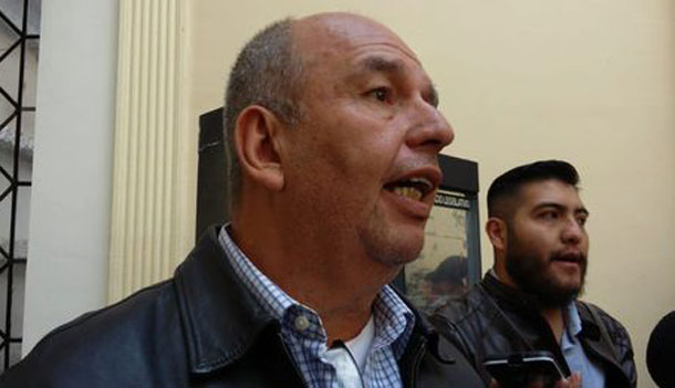 Secuestran 3 vehículos, documentos y un arma en allanamiento por investigación a Murillo
