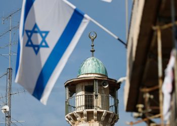 Israel avisa a Hamás de que todo alto el fuego debe incluir un intercambio de prisioneros