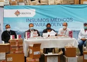 El Gobierno entrega Bs 6,8 millones en medicamentos para hospitales de Santa Cruz