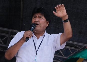 Evo Morales: Áñez, CNN y Almagro, defiendan por favor a Murillo