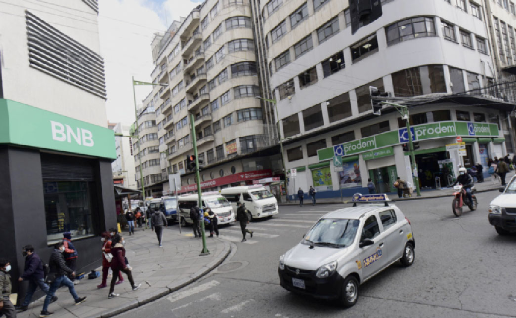 Baja a 5,99 el Índice de Satisfacción de la banca