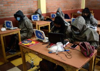 Educación espera facilitar vacunación de maestros con nueva fecha del descanso pedagógico