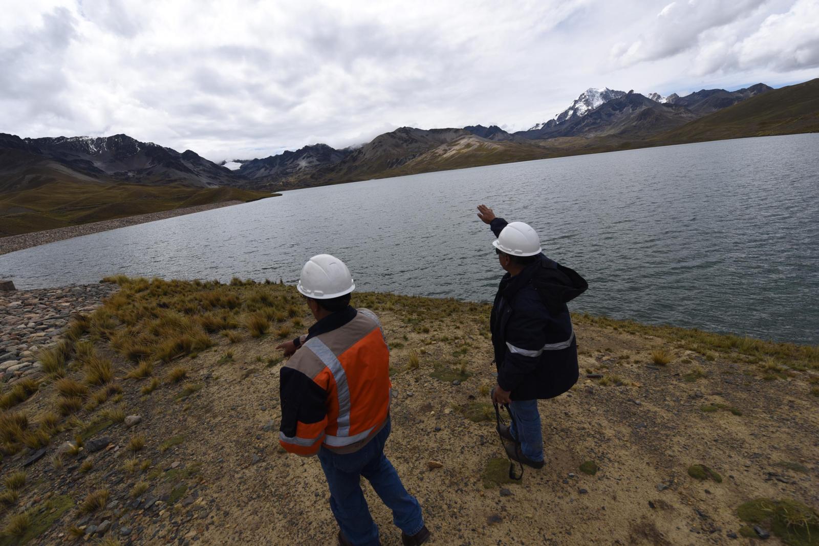 El agua de La Paz es sometida a análisis, el resultado apunta a márgenes seguros