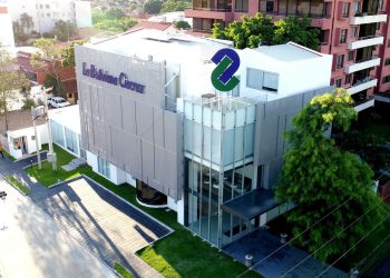 La Boliviana Ciacruz Seguros celebra 77 años