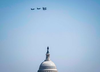 aviones_f16_sobre_el_capitolio.jpg