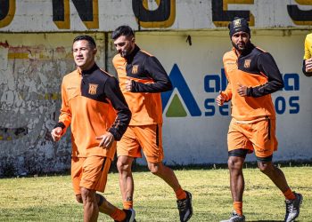 The Strongest se muestra optimista y confía en ganar a Sporting Cristal