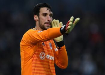 Nuevas pruebas médicas para Sergio Rico, que sigue en estado grave