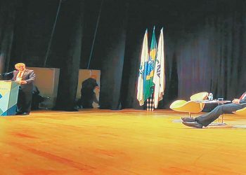 Se requiere una reactivación con transformación