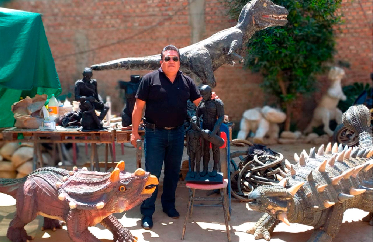 sandro_arellano_arte_con_llantas