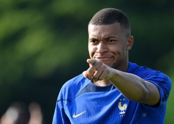 Mbappé quiere marcharse en 2024, el París SG ante un gran dilema