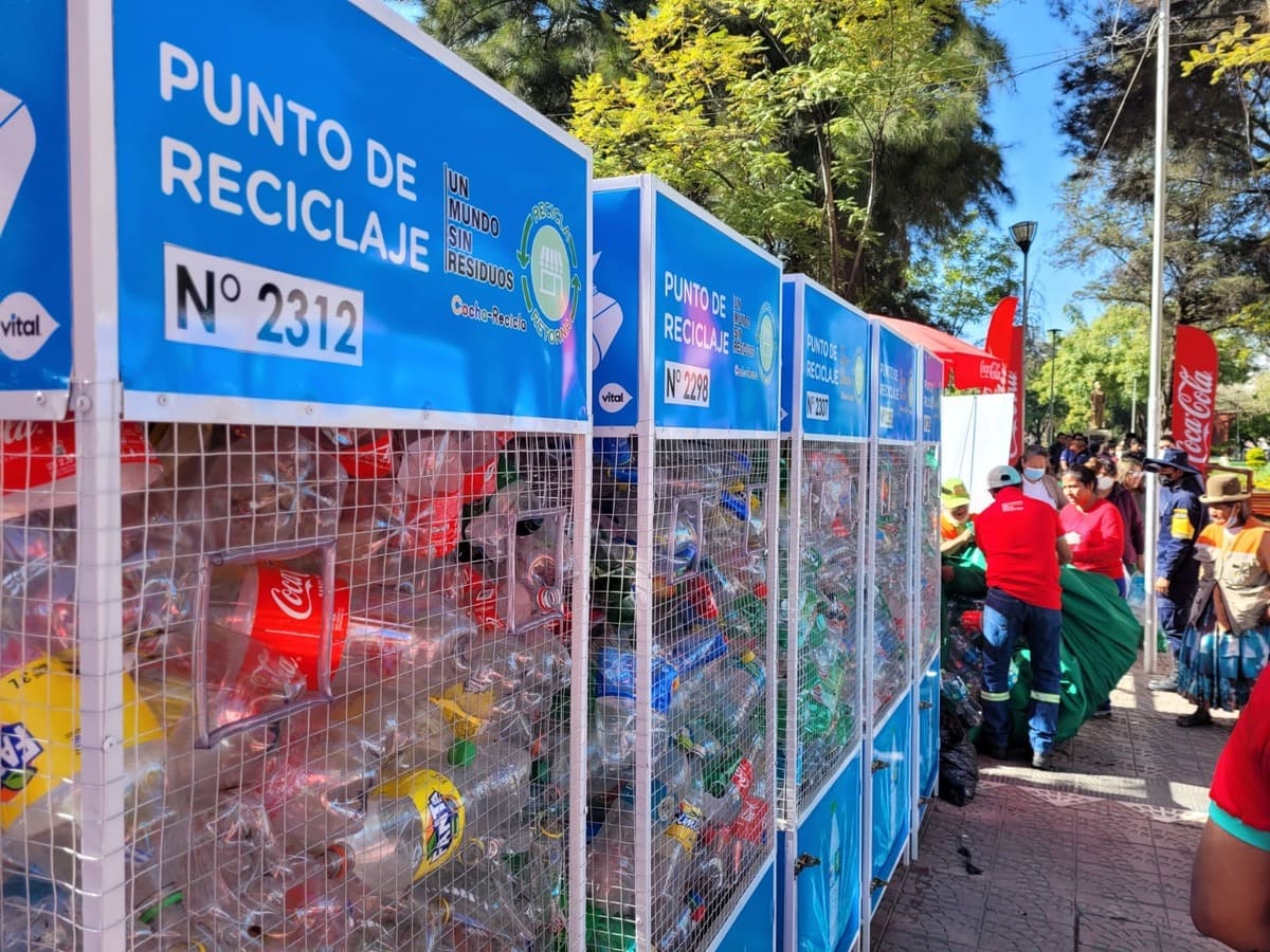 Con motivo de celebrar el mes del Medio Ambiente