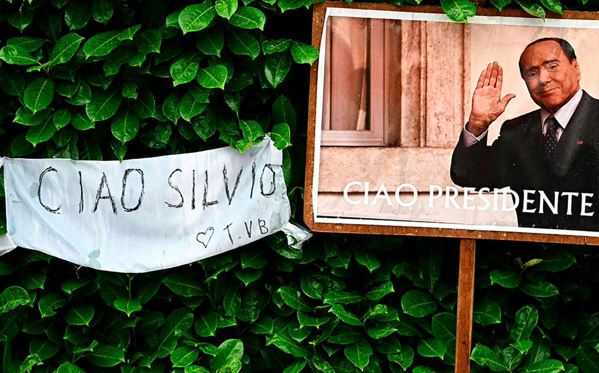 despedidas_a_berlusconi.jpg