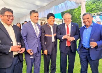 Morales comparte el Día Nacional de Rusia con el embajador Ledenev y el canciller Mayta
