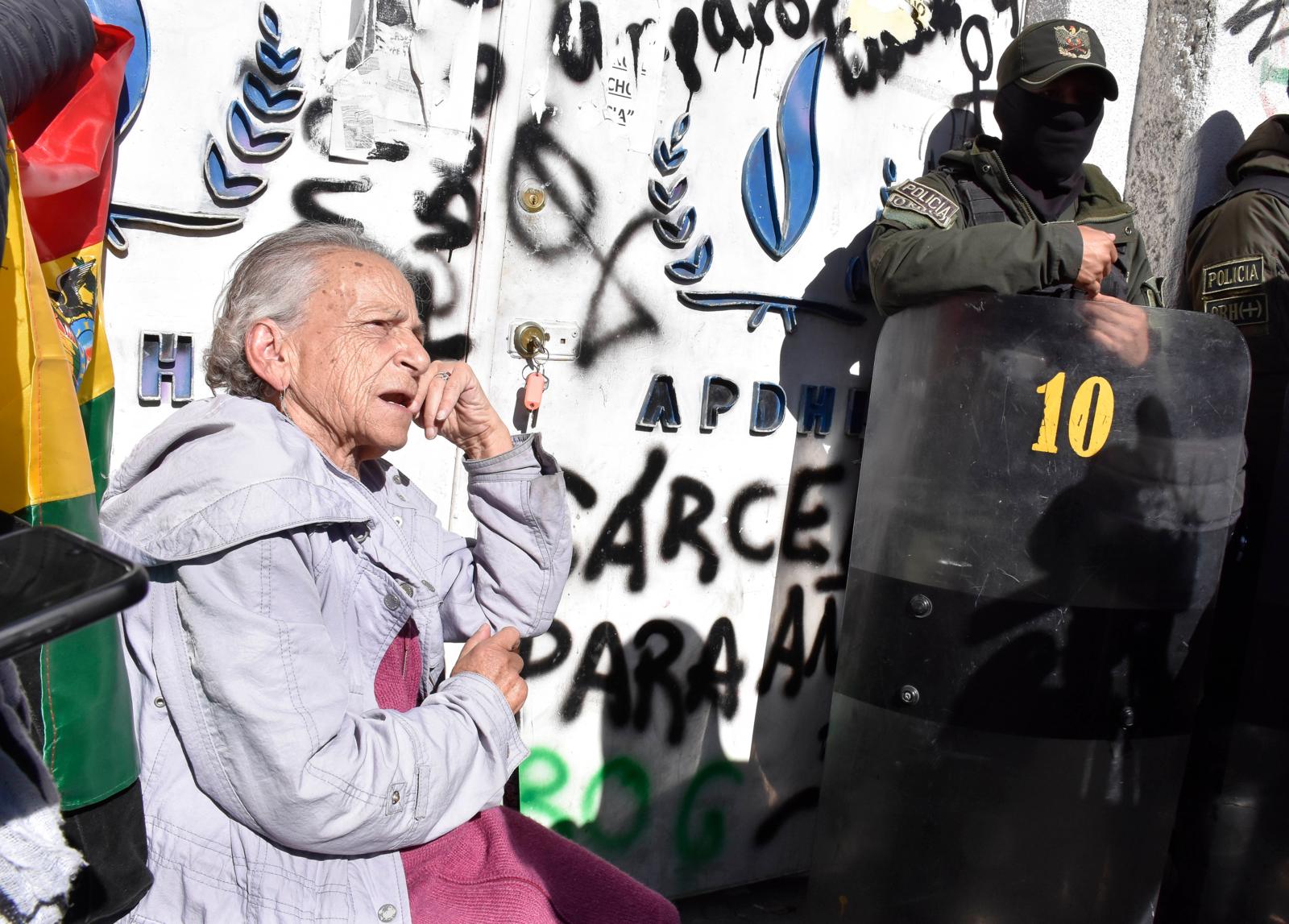 La Justicia deniega amparo y aclara que no puede reconocer a Carvajal o Salazar como titular de la APDHB