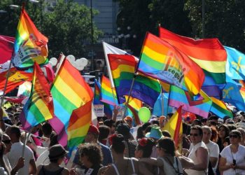 Los diputados rusos aprueban ley que prohíbe ‘cambio de sexo’