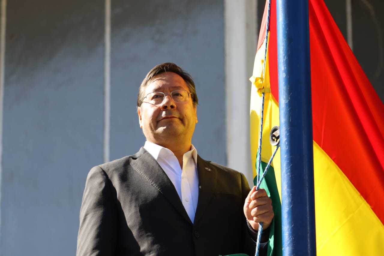 Arce llama a defender los recursos naturales y dice que la paz es la ‘lucha’ por la soberanía