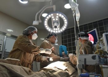 Otra joven denuncia a la supuesta odontóloga acusada de realizar liposucciones