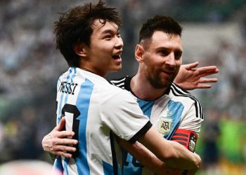 Detenido el hincha que saltó al estadio para abrazar a Messi