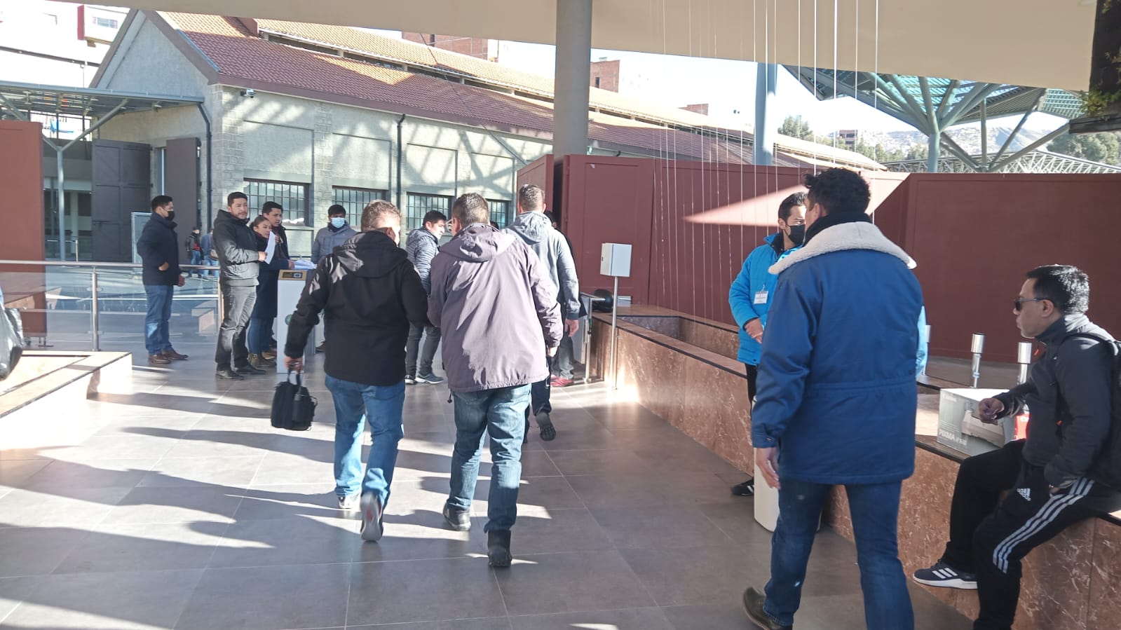 Arce dirige el gabinete ampliado, en medio de crisis en el MAS y pedido de cambio de ministros