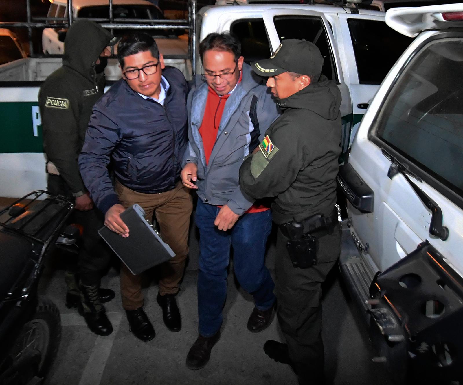 Valda apeló su detención, su abogado dice que no se probó las coimas ni con recibos ni chats