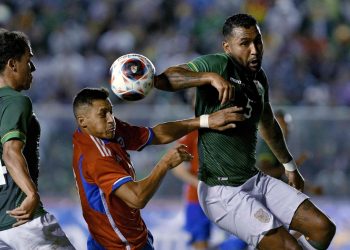 Bolivia mejora e iguala (0-0) ante Chile en el Tahuichi Aguilera