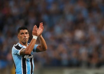 Luis Suárez tiene afectación ‘grave’ en la rodilla derecha, dice presidente del Gremio