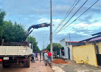 ENDE reducirá cortes eléctricos en Riberalta con la instalación de red compacta