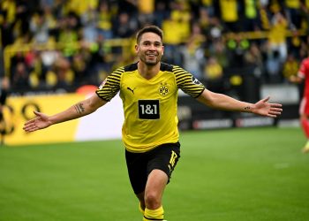 Raphaël Guerreiro deja el Dortmund y se va al Bayern Múnich