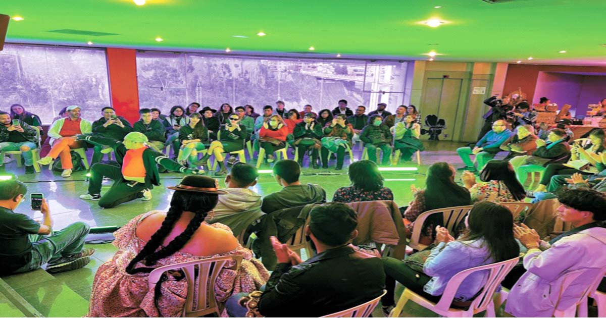 Festival Cultural Cuir: Apthapi de Artivismo