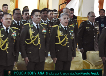 Cambian a seis jefes policiales nacionales y departamentales