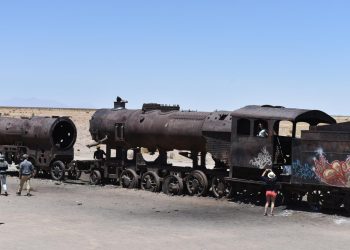 Gobierno construirá el Centro Recreacional ‘Cementerio de trenes’ en Uyuni
