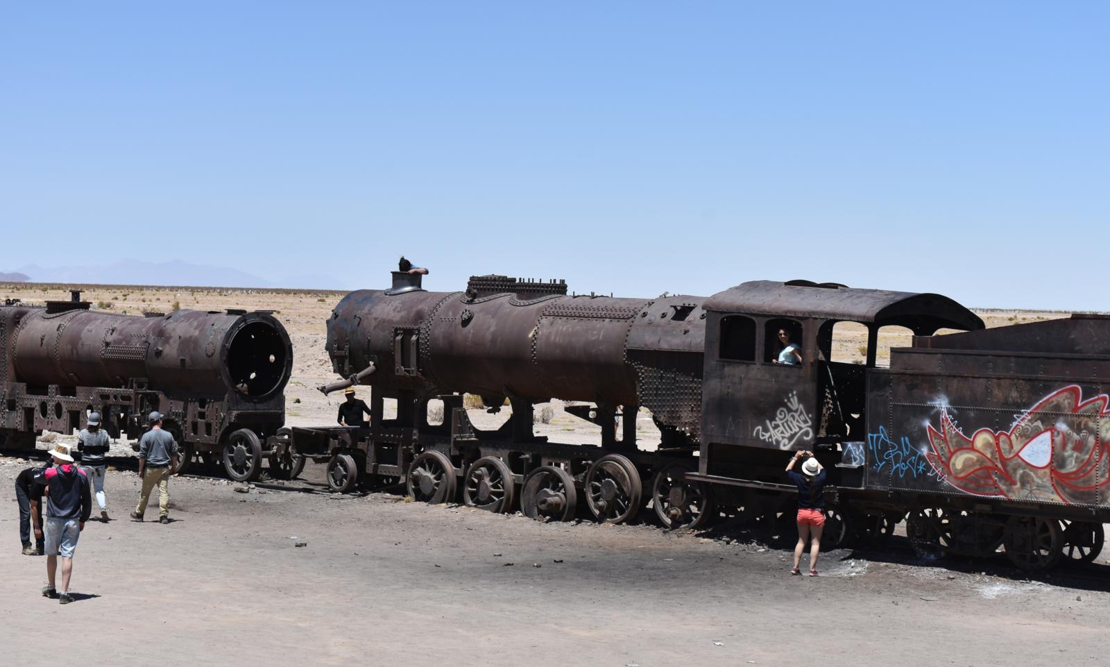 Gobierno construirá el Centro Recreacional ‘Cementerio de trenes’ en Uyuni