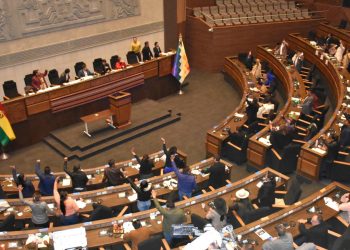 El Gobierno exhorta a la Asamblea por juicios de responsabilidades contra exautoridades