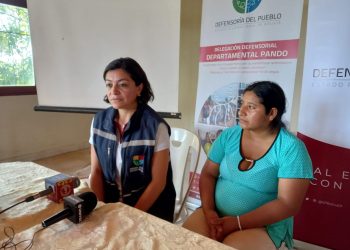 Una mujer fue encarcelada por incumplimiento de asistencia familiar. La Defensoría del Pueblo logró su libertad.