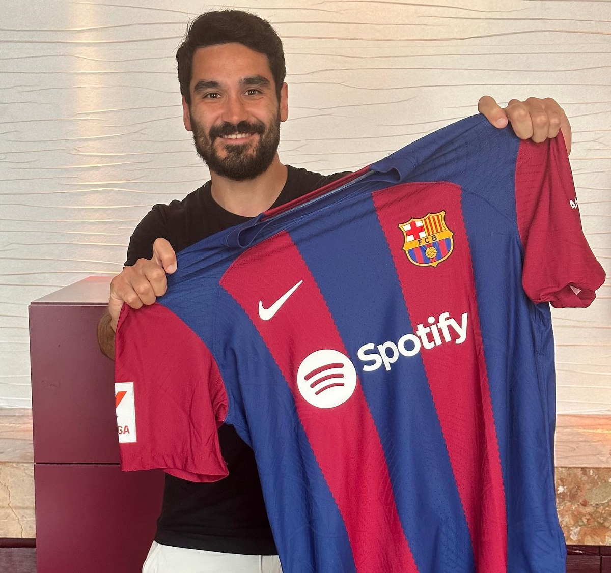 El Barça ficha a Ilkay Gündogan, procedente del City