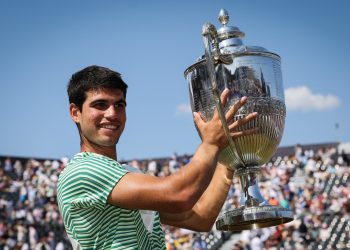 Alcaraz recupera el Nº1 de la ATP tras su triunfo en la hierba de Queen’s