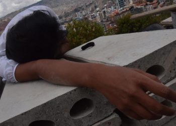 Una joven reportada como desaparecida es hallada sin vida dentro de una fosa