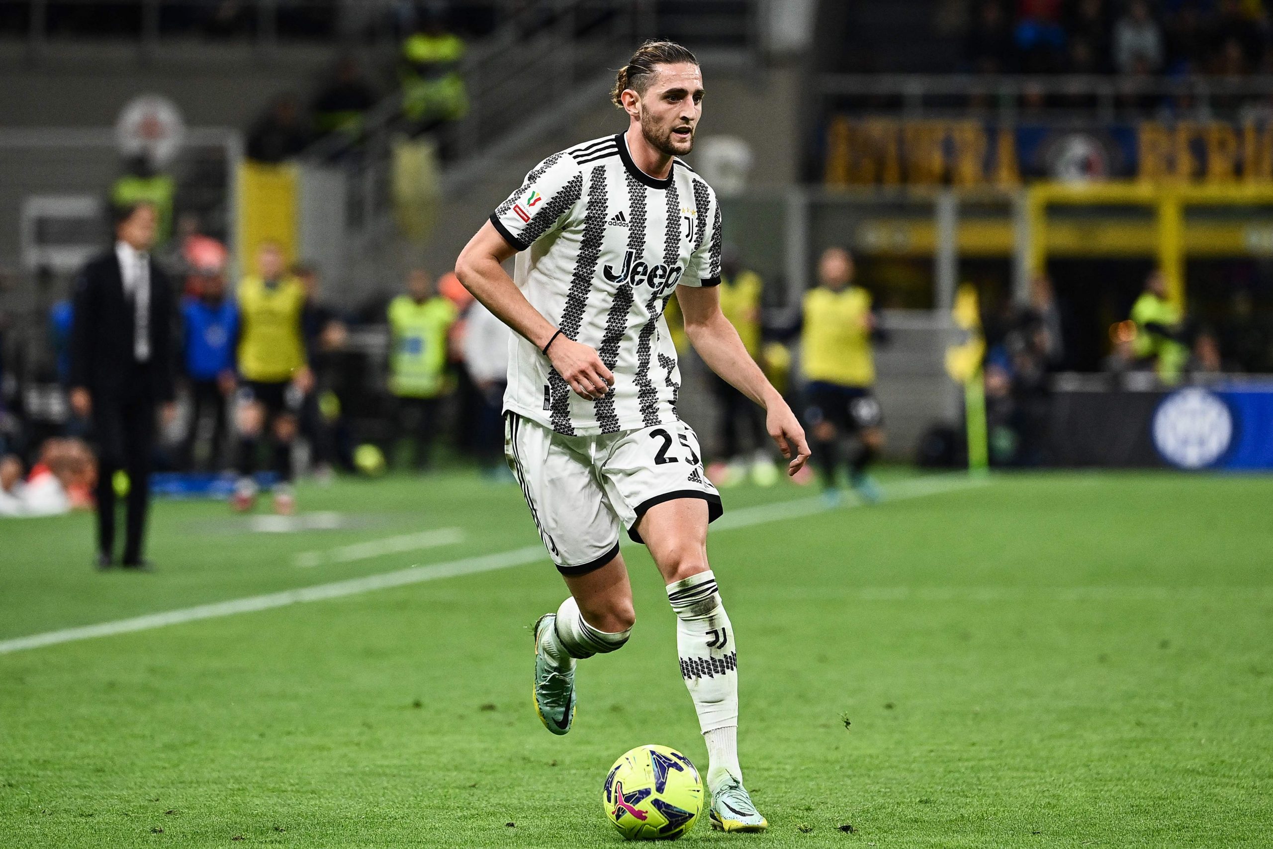El francés Adrien Rabiot renueva con la Juventus hasta 2024