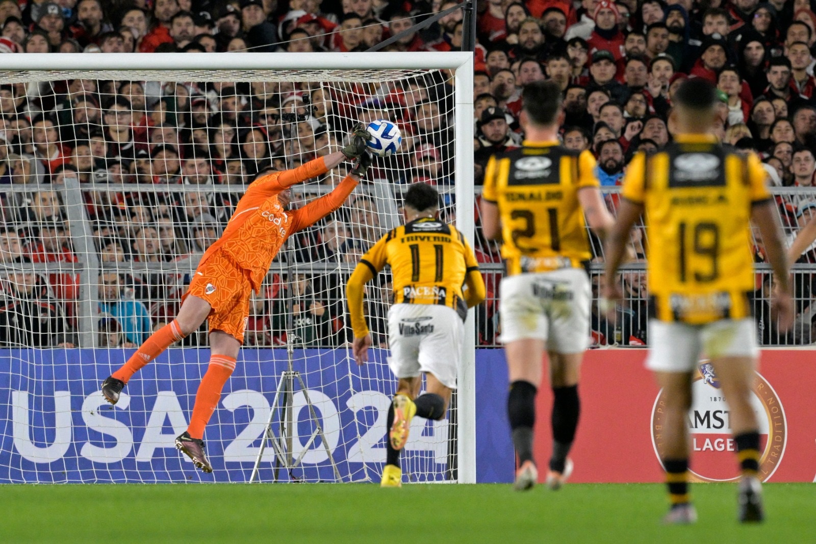 The Strongest pierde ante River Plate (2-0) y es eliminado de la Copa Libertadores
