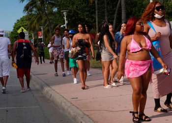 latinos_miami